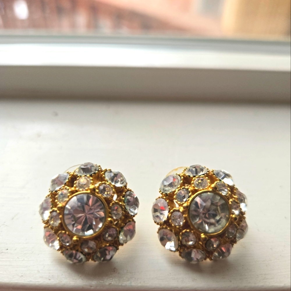 Kate Spade dome rhinestone stud earrings